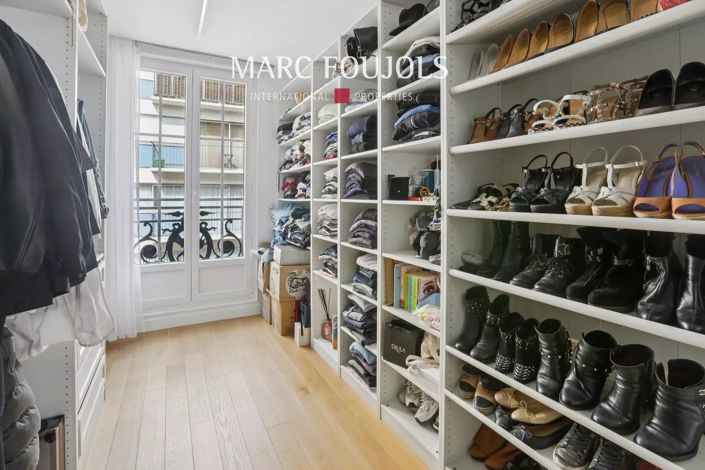 Image No.8-4 Bed House for sale