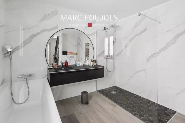 Image No.9-4 Bed House for sale