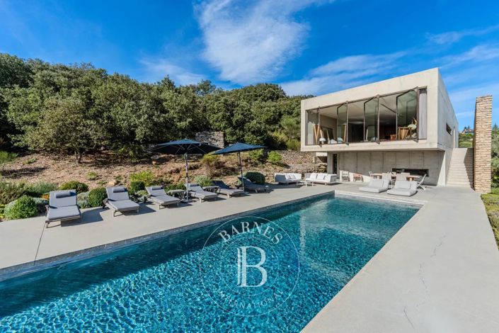 Image No.20-3 Bed House for sale