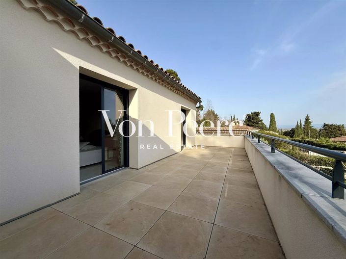 Image No.14-5 Bed House for sale