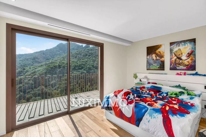 Image No.13-5 Bed House for sale