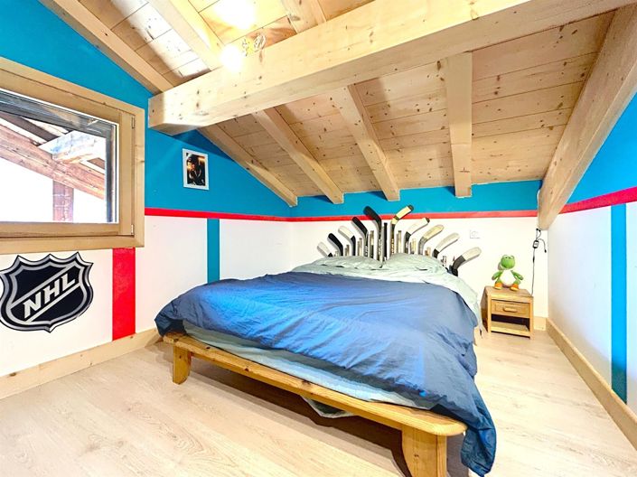 Image No.12-4 Bed House for sale