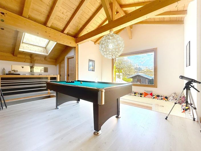 Image No.16-4 Bed House for sale