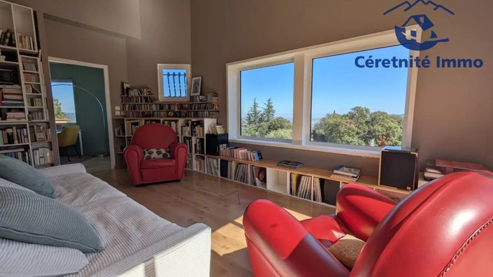 Image No.16-3 Bed House for sale