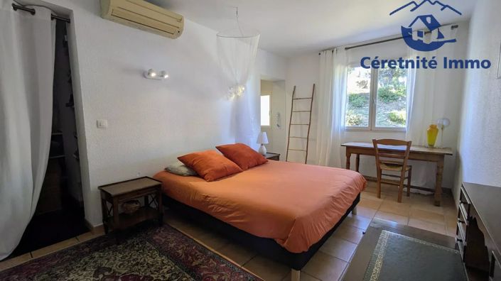 Image No.24-3 Bed House for sale