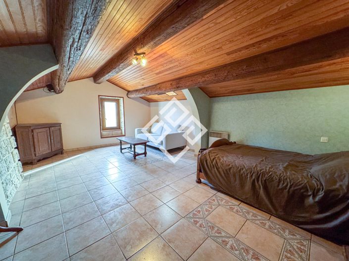 Image No.16-5 Bed House for sale