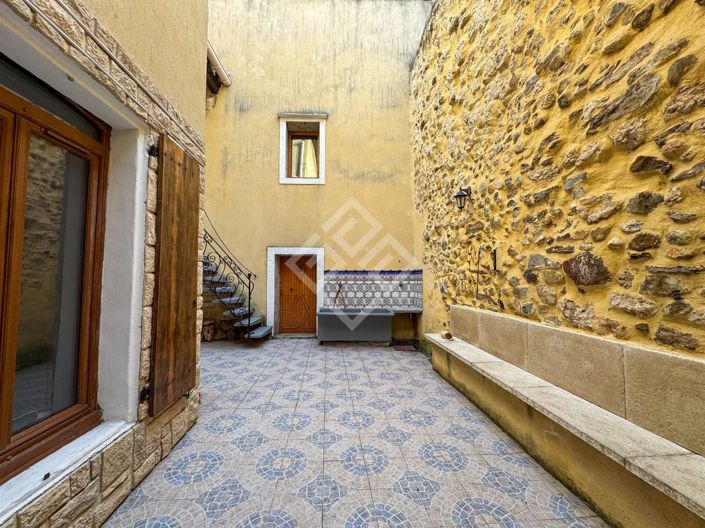 Image No.2-5 Bed House for sale