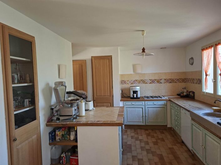 Image No.16-3 Bed House for sale