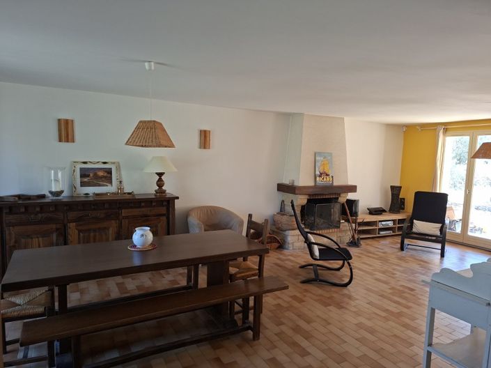 Image No.17-3 Bed House for sale