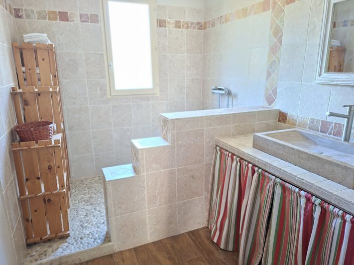 Image No.7-3 Bed House for sale