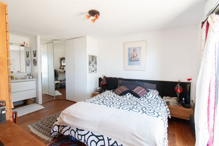 Image No.13-3 Bed House for sale