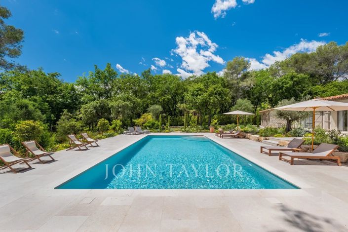 Image No.19-5 Bed House for sale