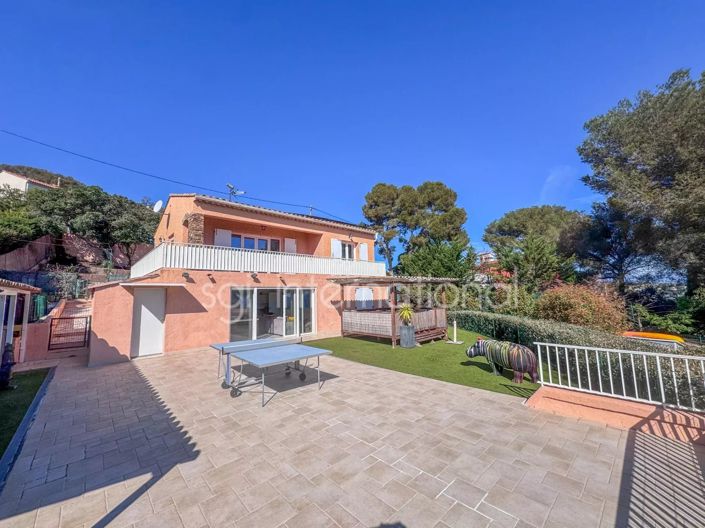 Image No.5-4 Bed House for sale