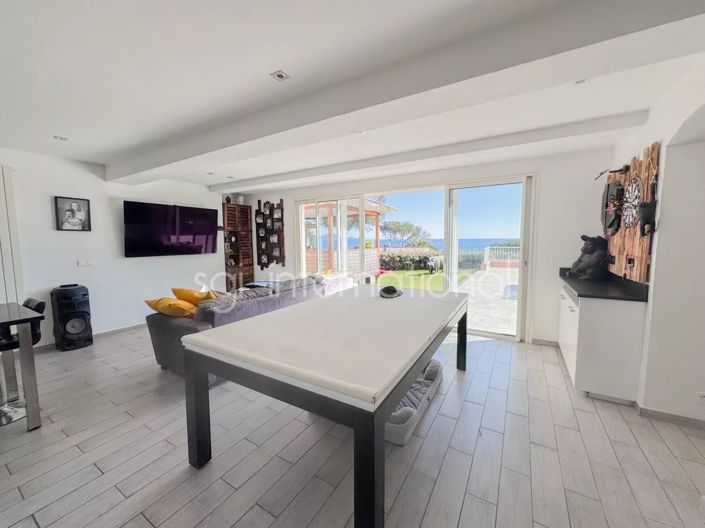 Image No.7-4 Bed House for sale