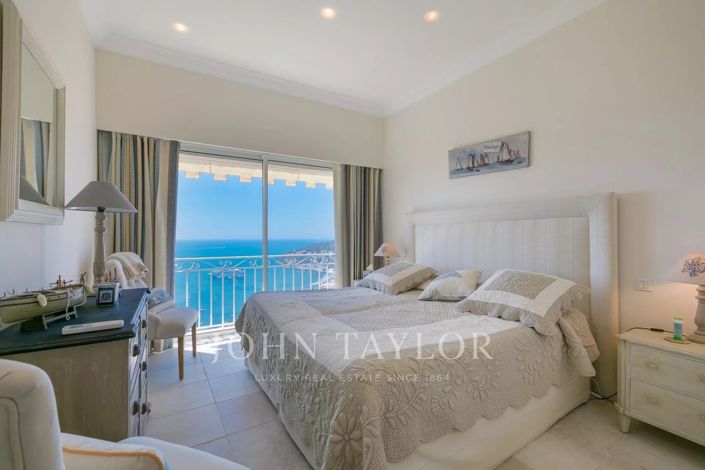 Image No.9-5 Bed House for sale