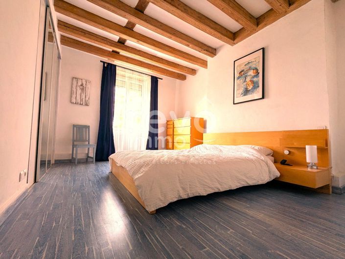 Image No.6-3 Bed House for sale