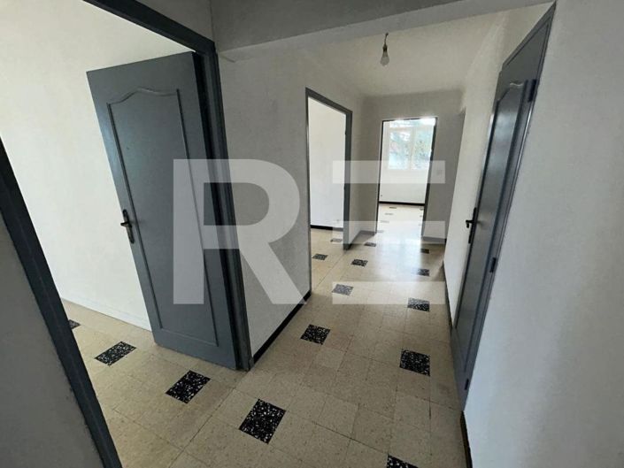 Image No.2-3 Bed Apartment for sale