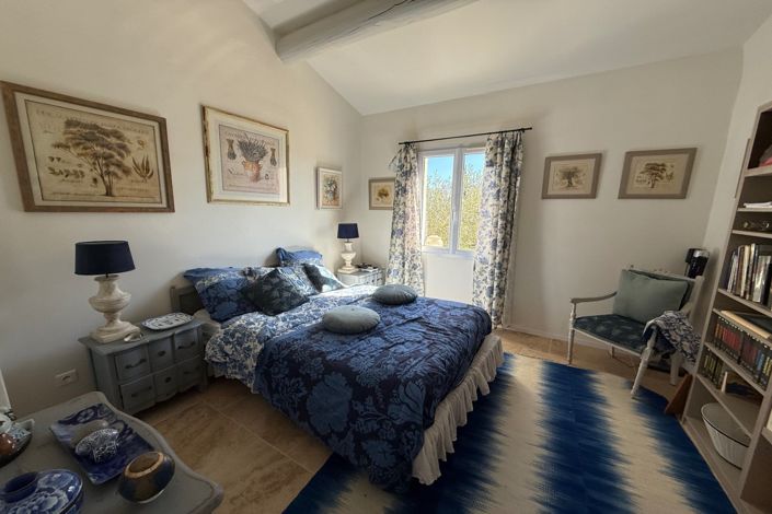 Image No.15-4 Bed House for sale