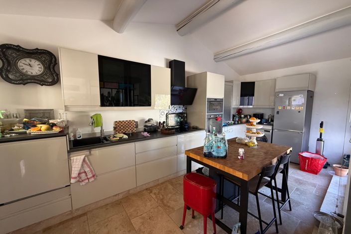 Image No.9-4 Bed House for sale