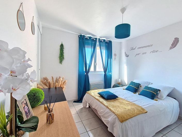 Image No.5-3 Bed House for sale