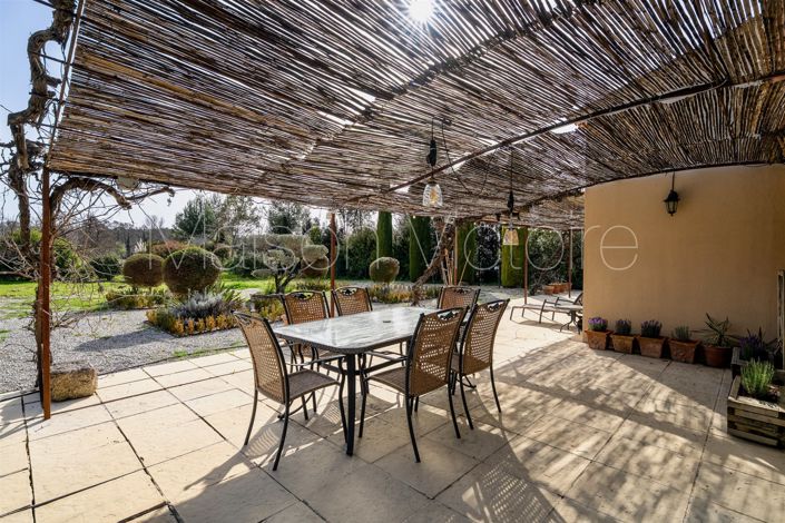 Image No.17-4 Bed House for sale