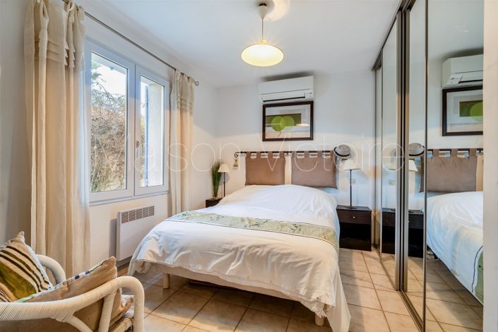 Image No.22-4 Bed House for sale