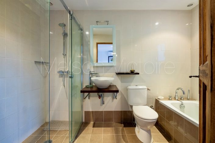 Image No.23-4 Bed House for sale