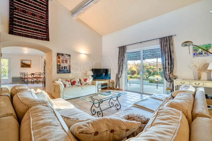 Image No.6-4 Bed House for sale