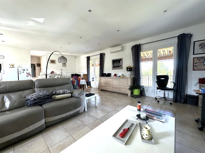 Image No.7-3 Bed House for sale