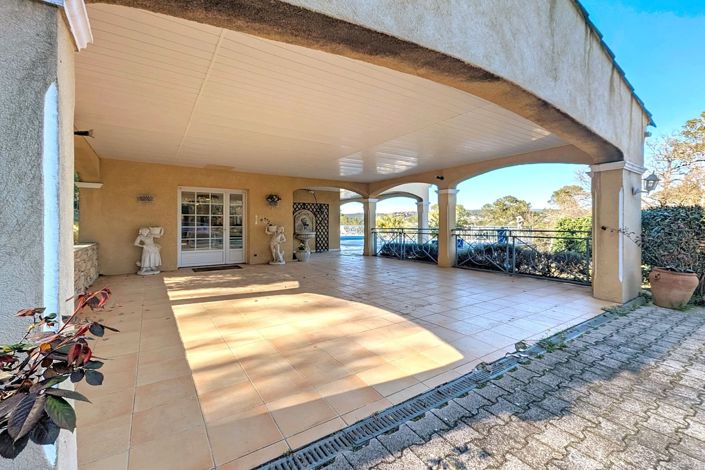 Image No.14-3 Bed House for sale