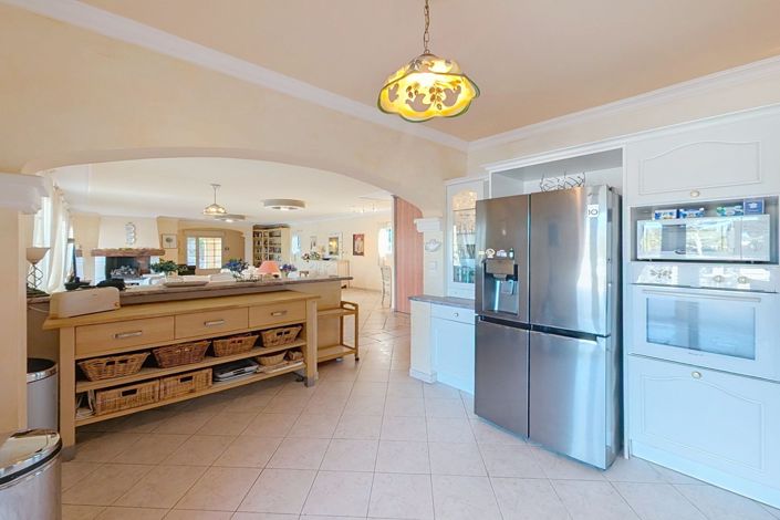 Image No.20-3 Bed House for sale