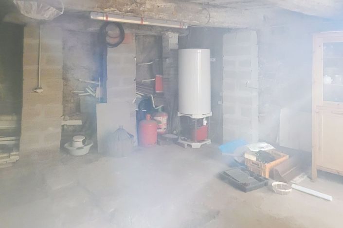 Image No.10-2 Bed House for sale