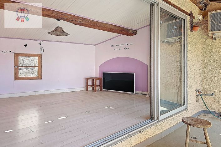 Image No.10-2 Bed House for sale