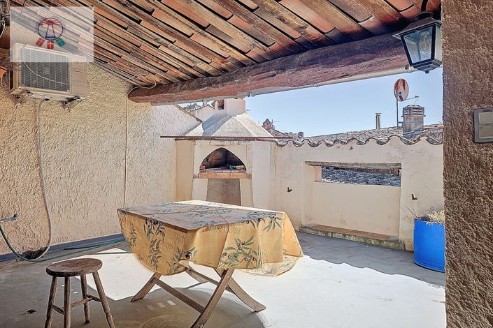 Image No.12-2 Bed House for sale