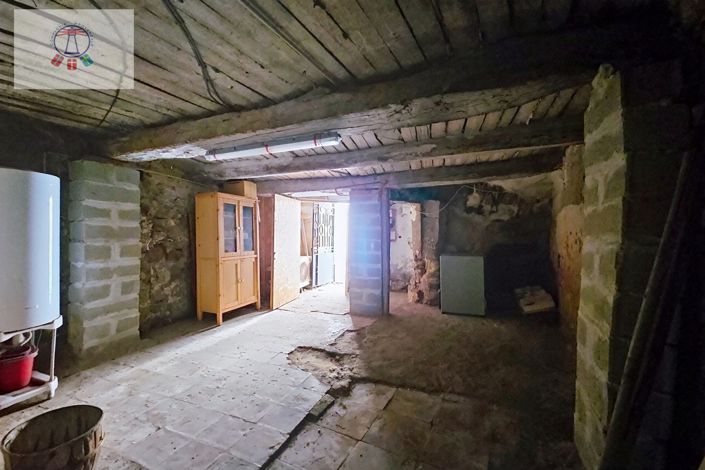 Image No.14-2 Bed House for sale