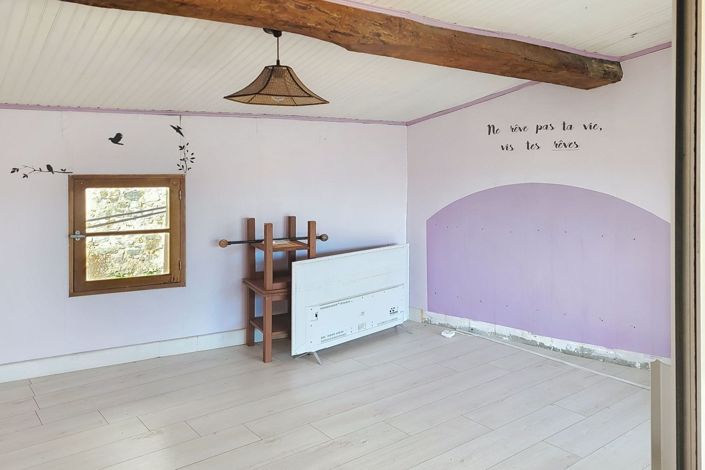 Image No.2-2 Bed House for sale