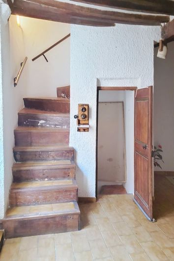 Image No.7-2 Bed House for sale