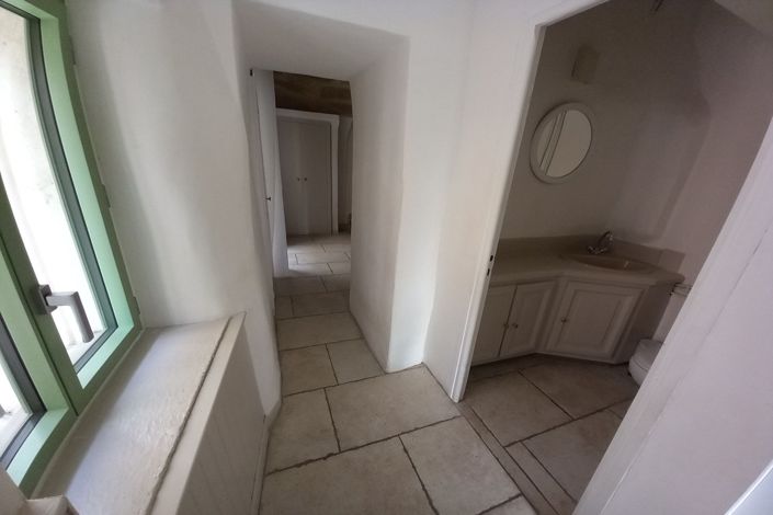 Image No.6-2 Bed House for sale