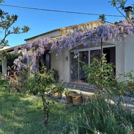 1 - Uzès, Maison