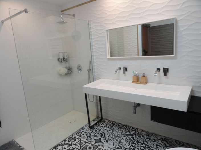 Image No.14-4 Bed House for sale