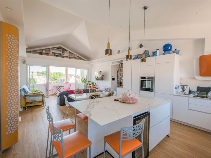 Image No.6-2 Bed Apartment for sale