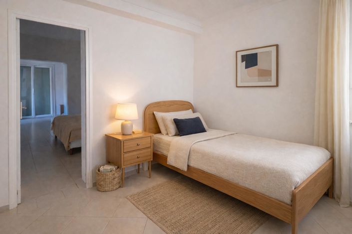 Image No.3-3 Bed House for sale