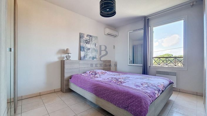 Image No.13-3 Bed House for sale