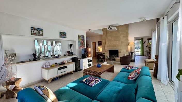 Image No.4-4 Bed House for sale