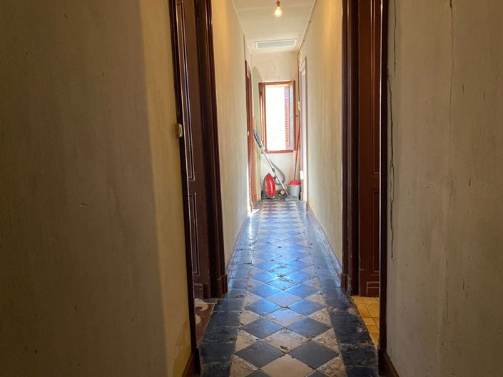 Image No.10-4 Bed House for sale