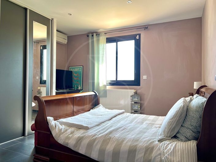 Image No.13-4 Bed House for sale