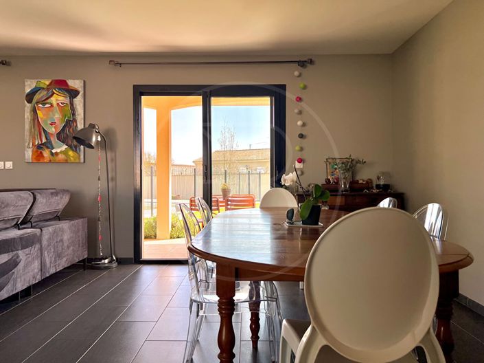 Image No.6-4 Bed House for sale