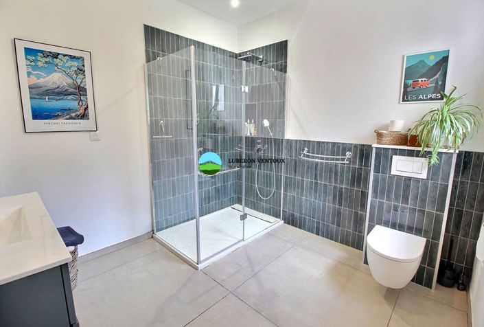 Image No.10-3 Bed House for sale