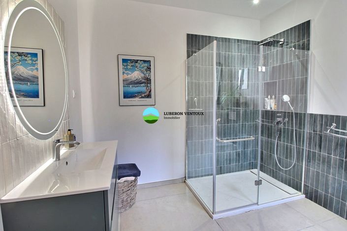 Image No.11-3 Bed House for sale