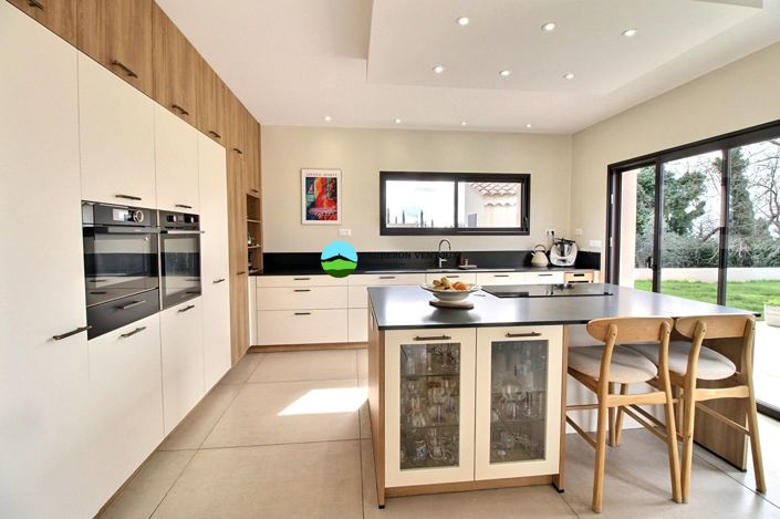 Image No.3-3 Bed House for sale